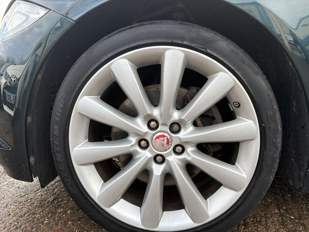 Used Jaguar XF 2015 for sale - 76333554: Photo 37