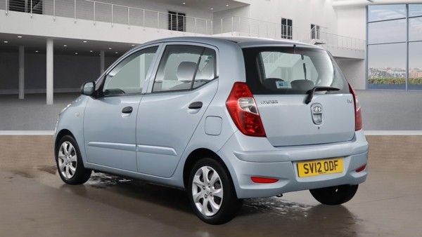 Used Hyundai i10 2012 for sale - 76937455: Photo 3