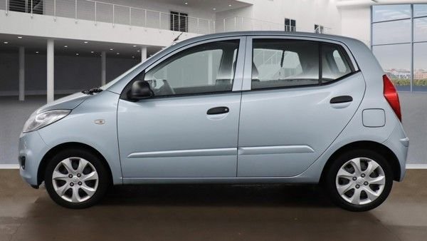 Used Hyundai i10 2012 for sale - 76937455: Photo 6