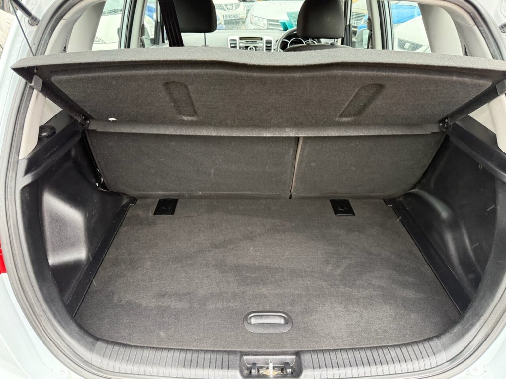 Used Kia Venga 2015 for sale - 78008796: Photo 17