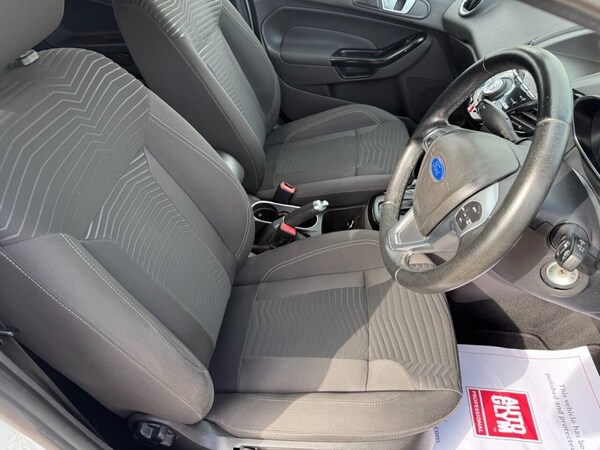Used Ford Fiesta 2013 for sale - 75692973: Photo 14