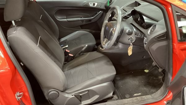 Used Ford Fiesta 2013 for sale - 76068937: Photo 9