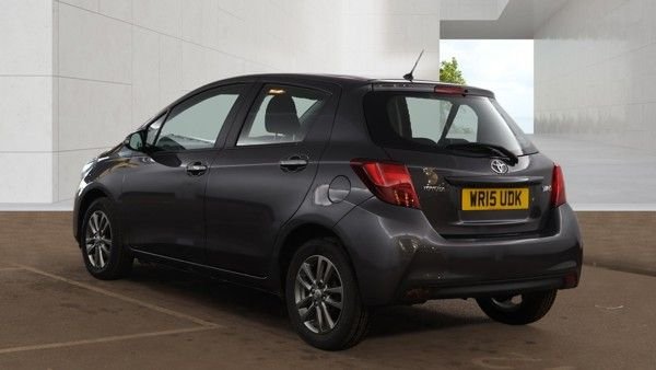 Used Toyota Yaris 2015 for sale - 78206590: Photo 3