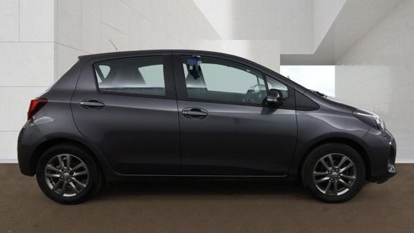 Used Toyota Yaris 2015 for sale - 78206590: Photo 5