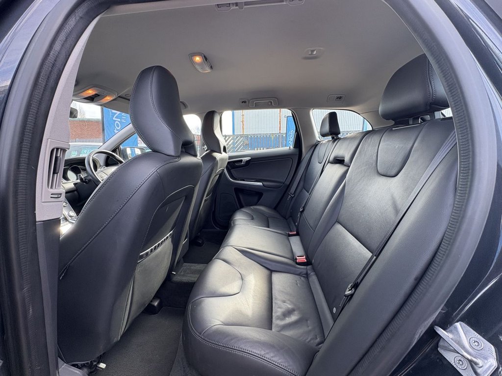 Used Volvo XC60 2017 for sale - 75752896: Photo 34