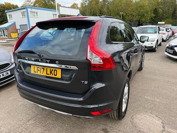Used Volvo XC60 2017 for sale - 75752896: Photo
