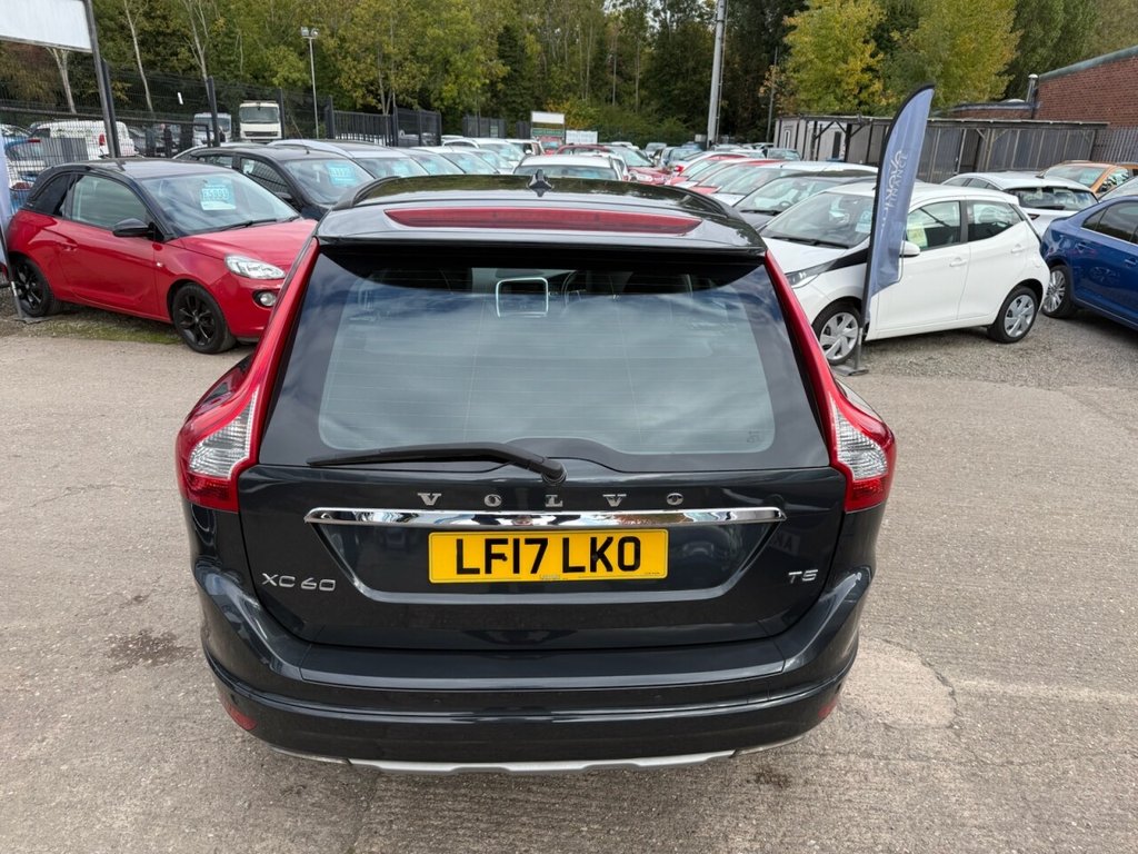 Used Volvo XC60 2017 for sale - 75752896: Photo 5
