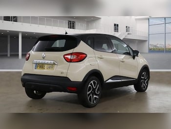 Used Renault Captur 2015 for sale - 75648017: Photo