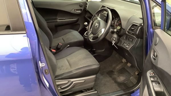 Used Toyota Verso 2011 for sale - 78215805: Photo 10