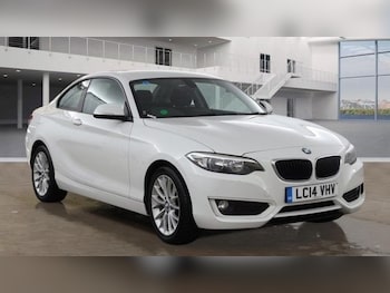 Used BMW 2 Series 2014 for sale - 77293208: Photo