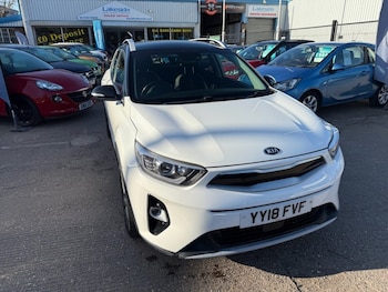 Used Kia Stonic 2018 for sale - 76570336: Photo