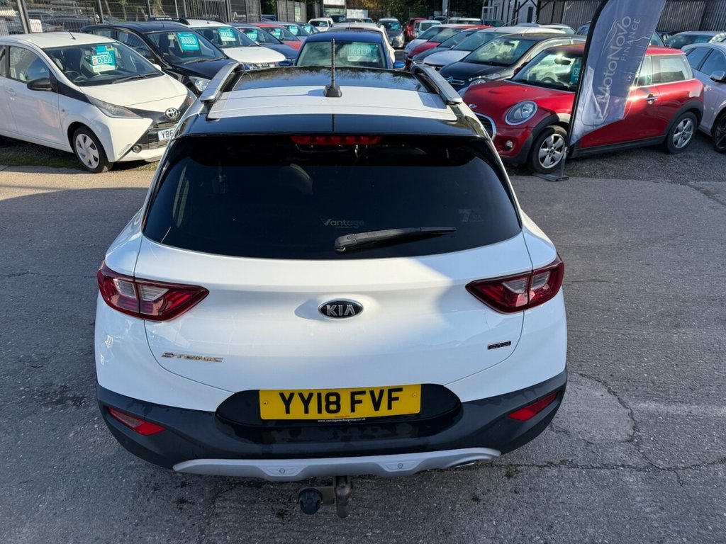 Used Kia Stonic 2018 for sale - 76570336: Photo 4