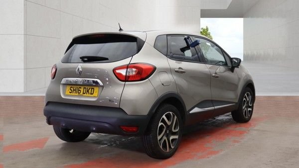 Used Renault Captur 2016 for sale - 78140773: Photo 4