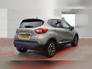 Used Renault Captur 2016 for sale - 78140773: Photo