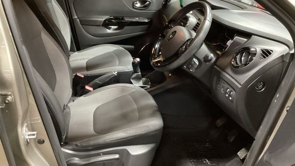 Used Renault Captur 2016 for sale - 78140773: Photo 8