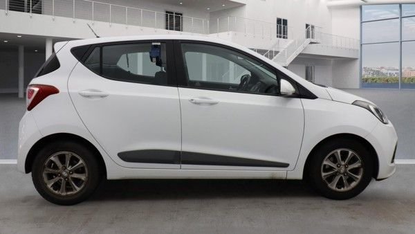 Used Hyundai i10 2015 for sale - 77020427: Photo 5