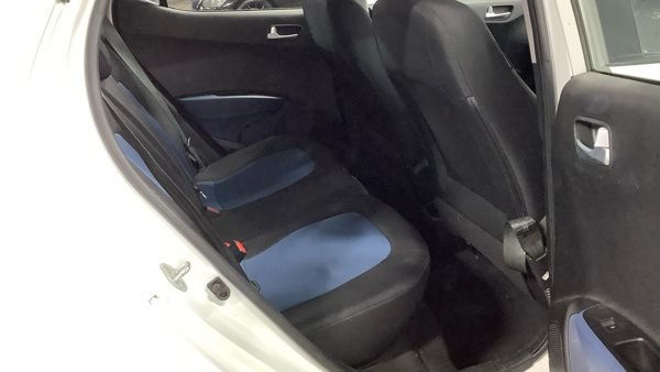 Used Hyundai i10 2015 for sale - 77020427: Photo 7