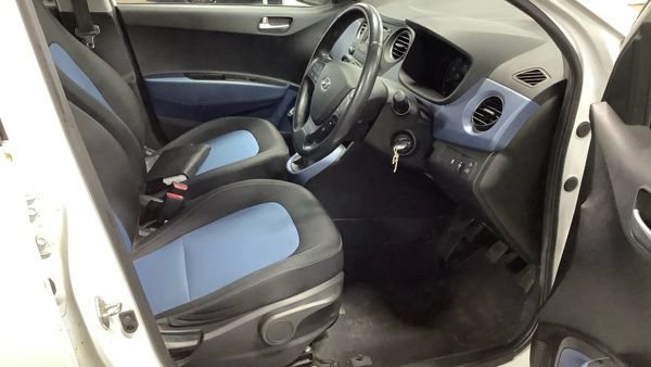 Used Hyundai i10 2015 for sale - 77020427: Photo 8