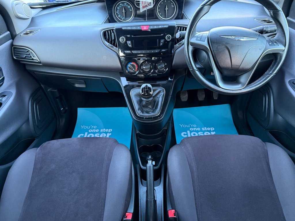 Used Chrysler Ypsilon 2012 for sale - 77880168: Photo 11