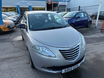 Used Chrysler Ypsilon 2012 for sale - 77880168: Photo