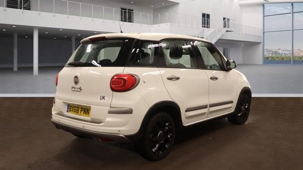 Used Fiat 500L 2018 for sale - 77263636: Photo 4