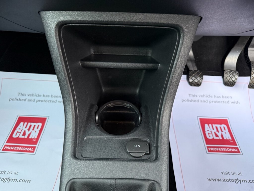 Used Volkswagen up! 2014 for sale - 76470348: Photo 23