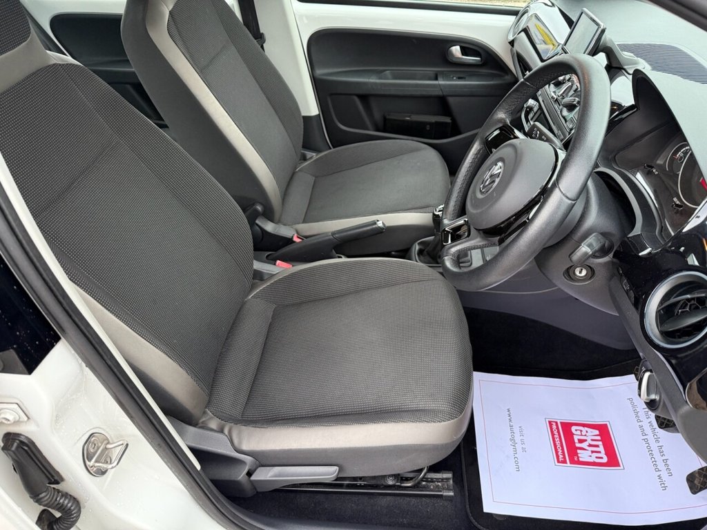 Used Volkswagen up! 2014 for sale - 76470348: Photo 9