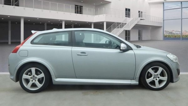 Used Volvo C30 2010 for sale - 77755280: Photo 5