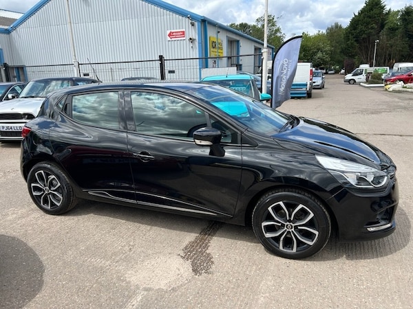 Used Renault Clio 2019 for sale - 74827551: Photo 3