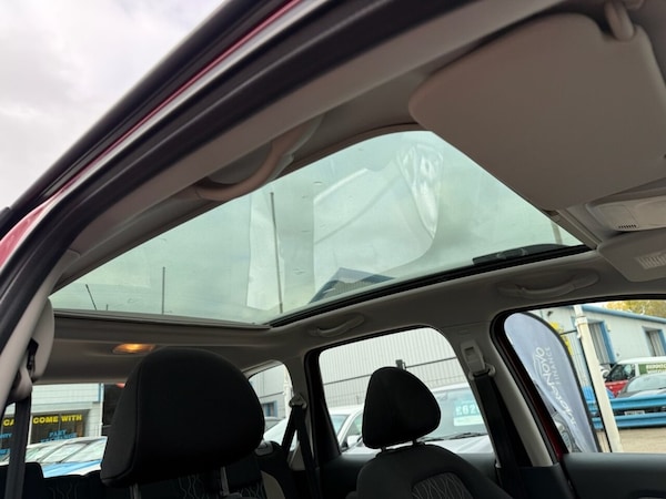 Used Citroen C3 Picasso 2013 for sale - 76291719: Photo 20