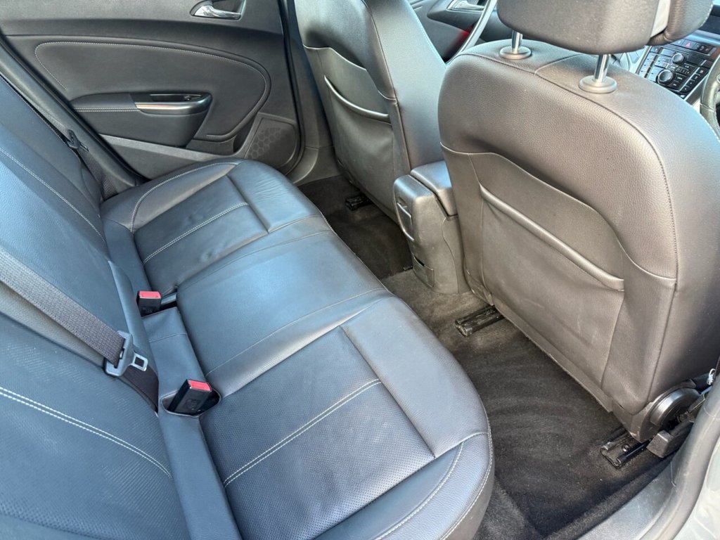 Used Vauxhall Astra 2011 for sale - 75648019: Photo 13