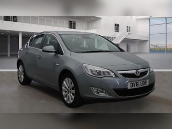 Used Vauxhall Astra 2011 for sale - 75648019: Photo
