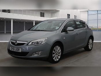 Used Vauxhall Astra 2011 for sale - 75648019: Photo