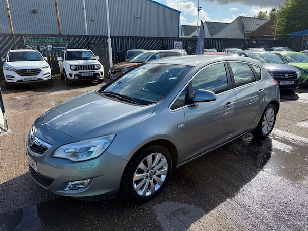 Used Vauxhall Astra 2011 for sale - 75648019: Photo 7