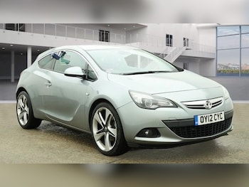 2012 (12) - 2.0 CDTi 16V SRi 3dr