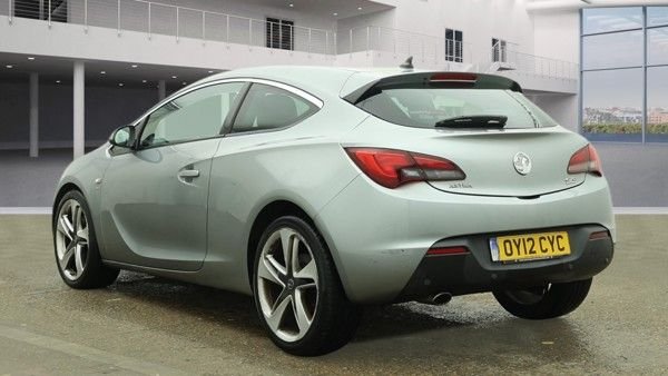 Used Vauxhall Astra GTC 2012 for sale - 77111205: Photo 3