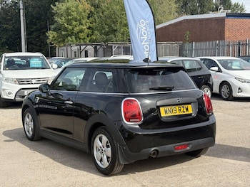 Used MINI Hatch 2019 for sale - 79370753: Photo