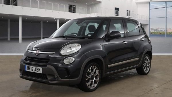 Used Fiat 500L 2017 for sale - 78036432: Photo 2