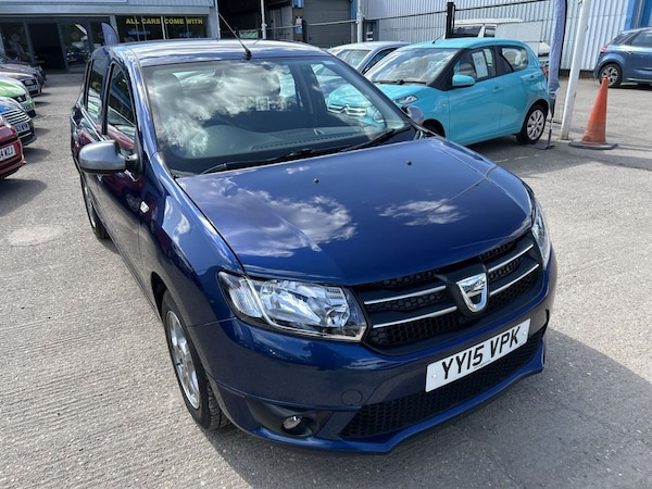 Used Dacia Sandero 2015 for sale - 75090912: Photo 1