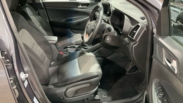 Used Hyundai TUCSON 2018 for sale - 77780703: Photo 8