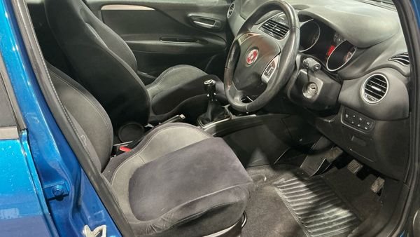 Used Fiat Punto 2014 for sale - 76623317: Photo 8