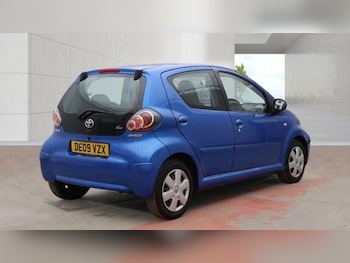 Used Toyota AYGO 2009 for sale - 78351117: Photo