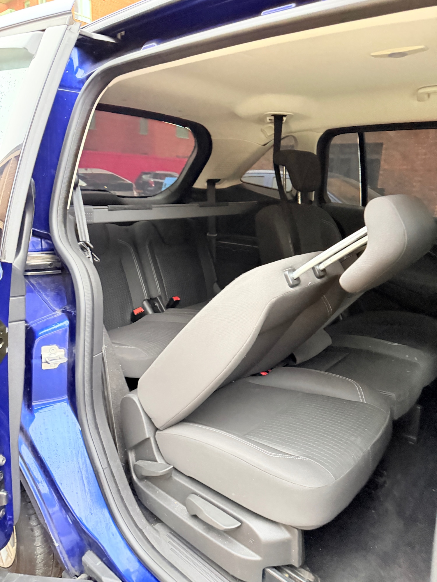 Used Ford Grand C-Max 2015 for sale - 76611678: Photo 16