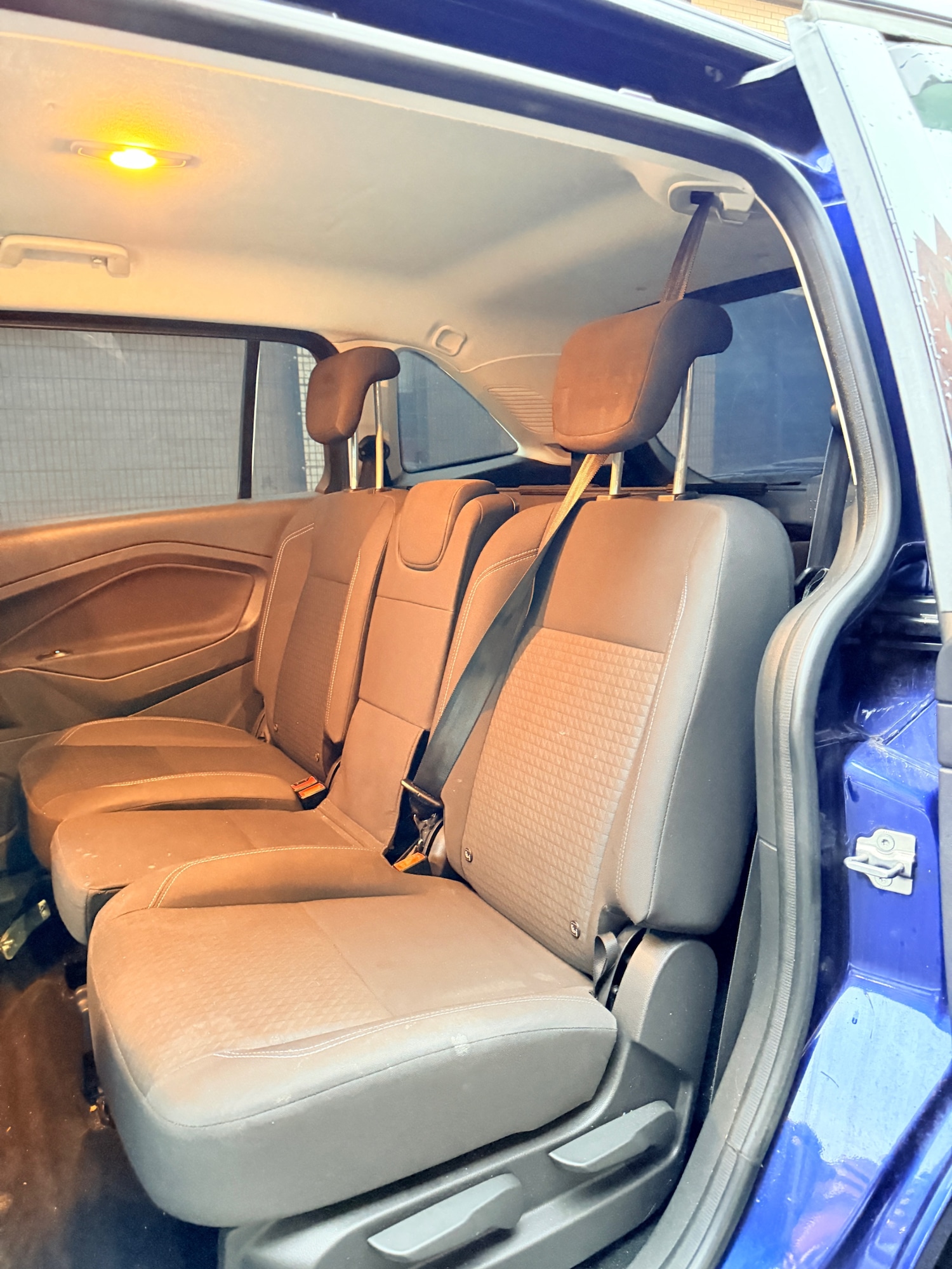 Used Ford Grand C-Max 2015 for sale - 76611678: Photo 17