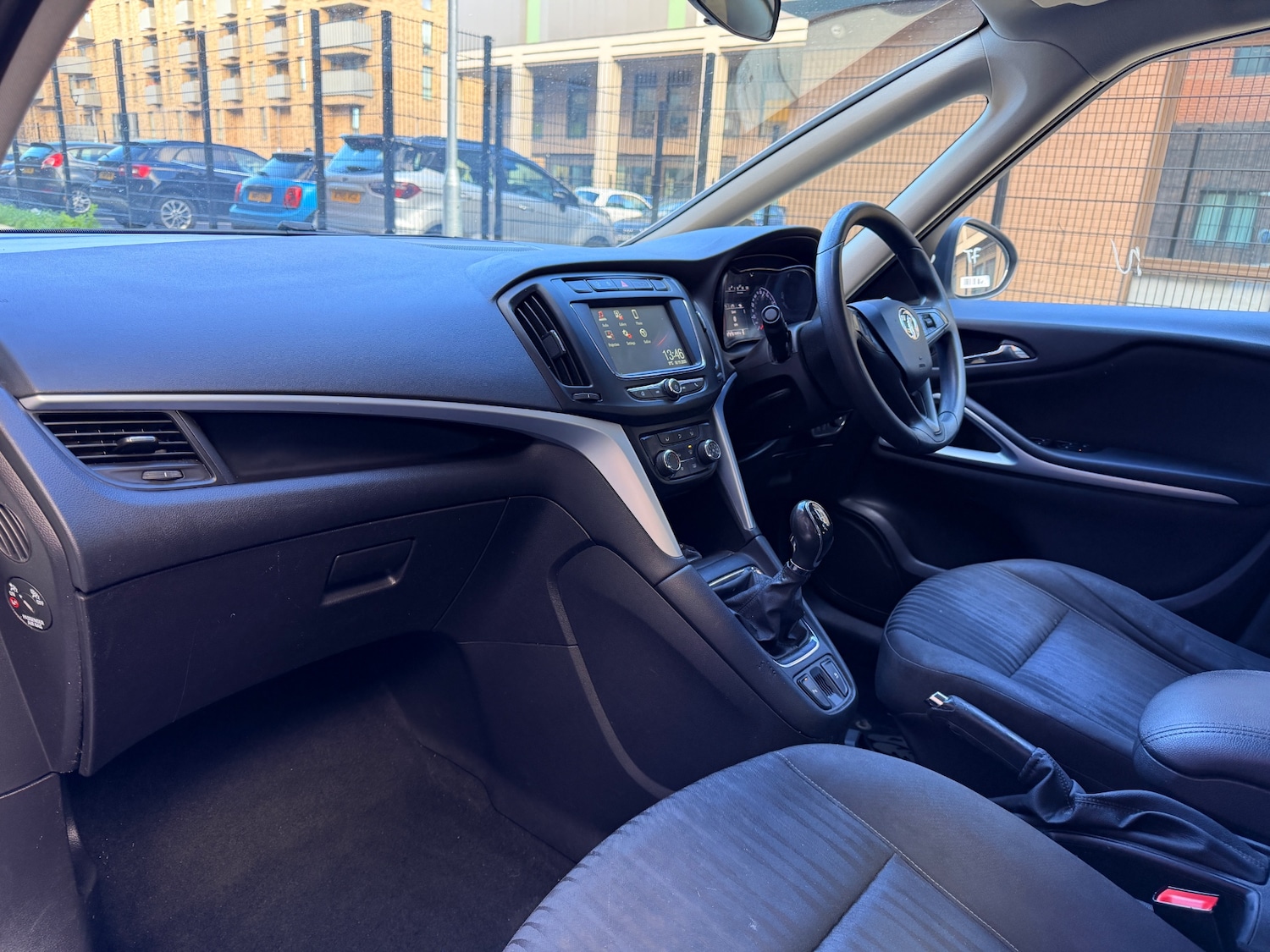 Used Vauxhall Zafira 2017 for sale - 76613517: Photo 12