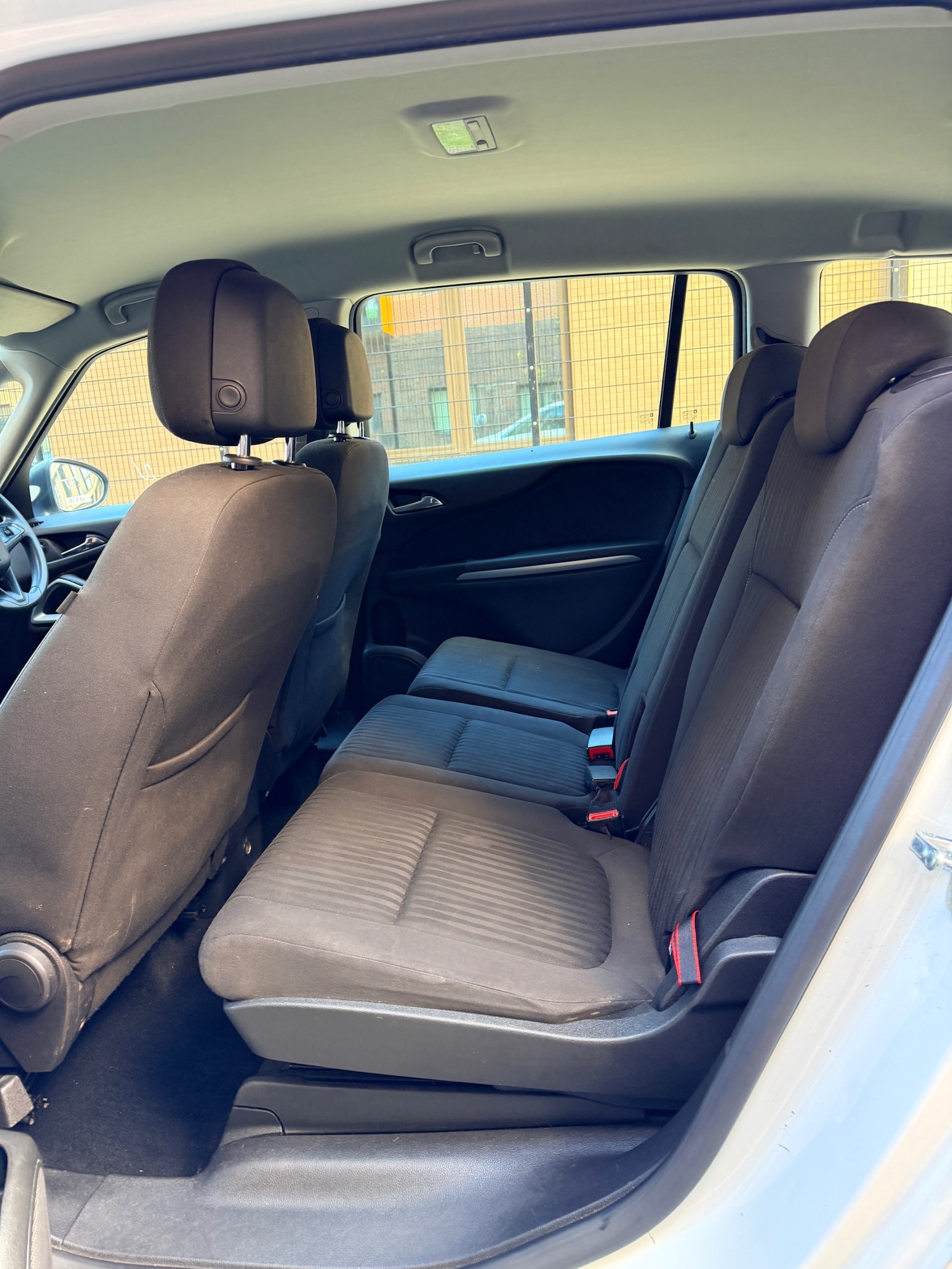 Used Vauxhall Zafira 2017 for sale - 76613517: Photo 14