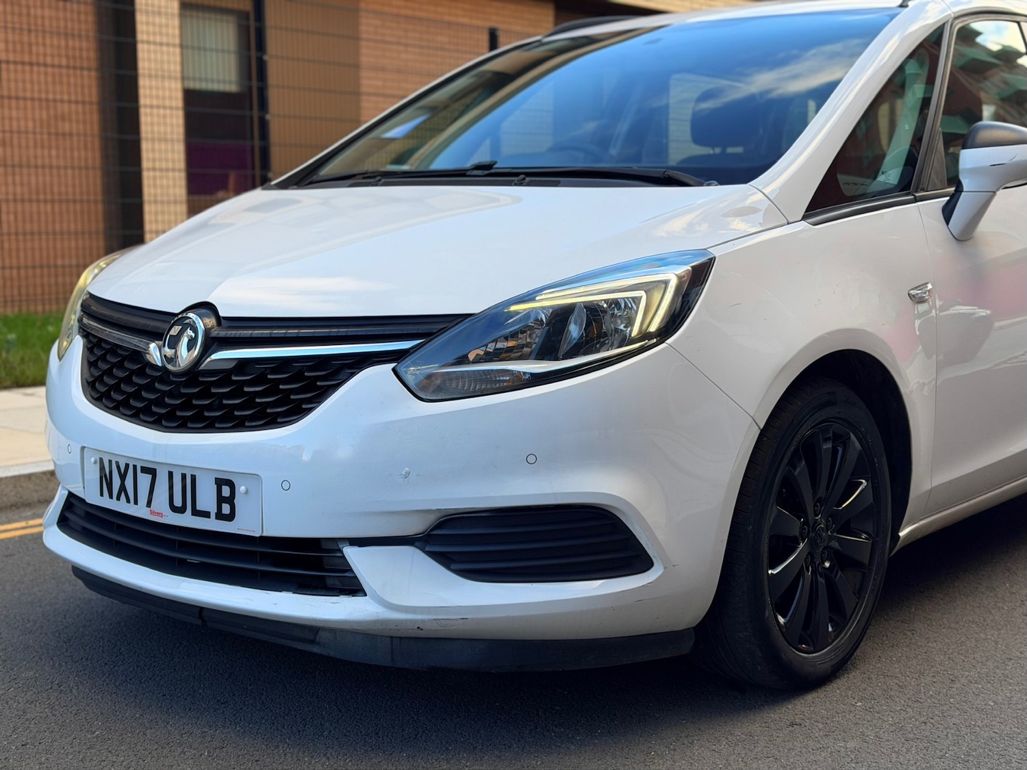 Used Vauxhall Zafira 2017 for sale - 76613517: Photo 8