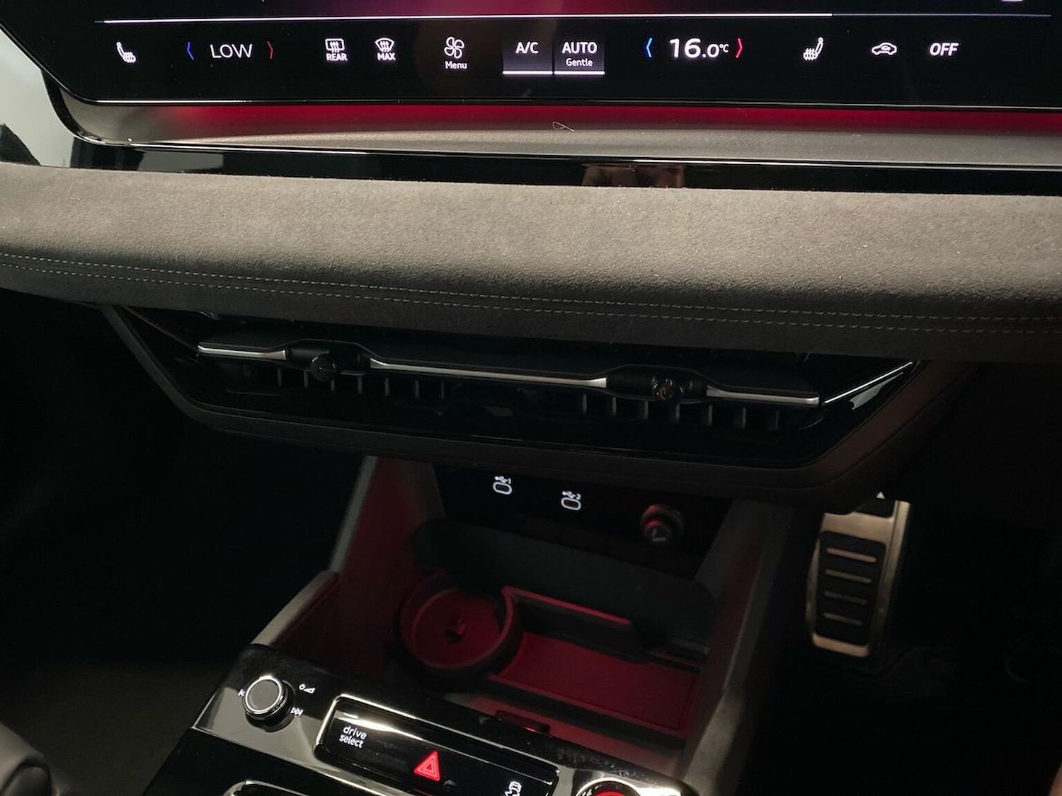 Used Audi Q6 e-tron 2025 for sale - 76436512: Photo 12