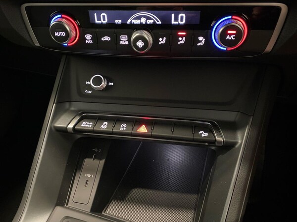 Used Audi Q3 2025 for sale - 75437053: Photo 12