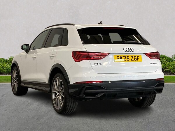 Used Audi Q3 2025 for sale - 75437053: Photo 2